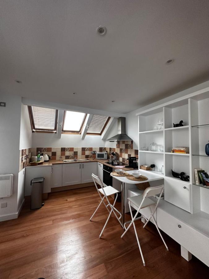 Studio Flat In The Heart Of Hampstead, London Ngoại thất bức ảnh